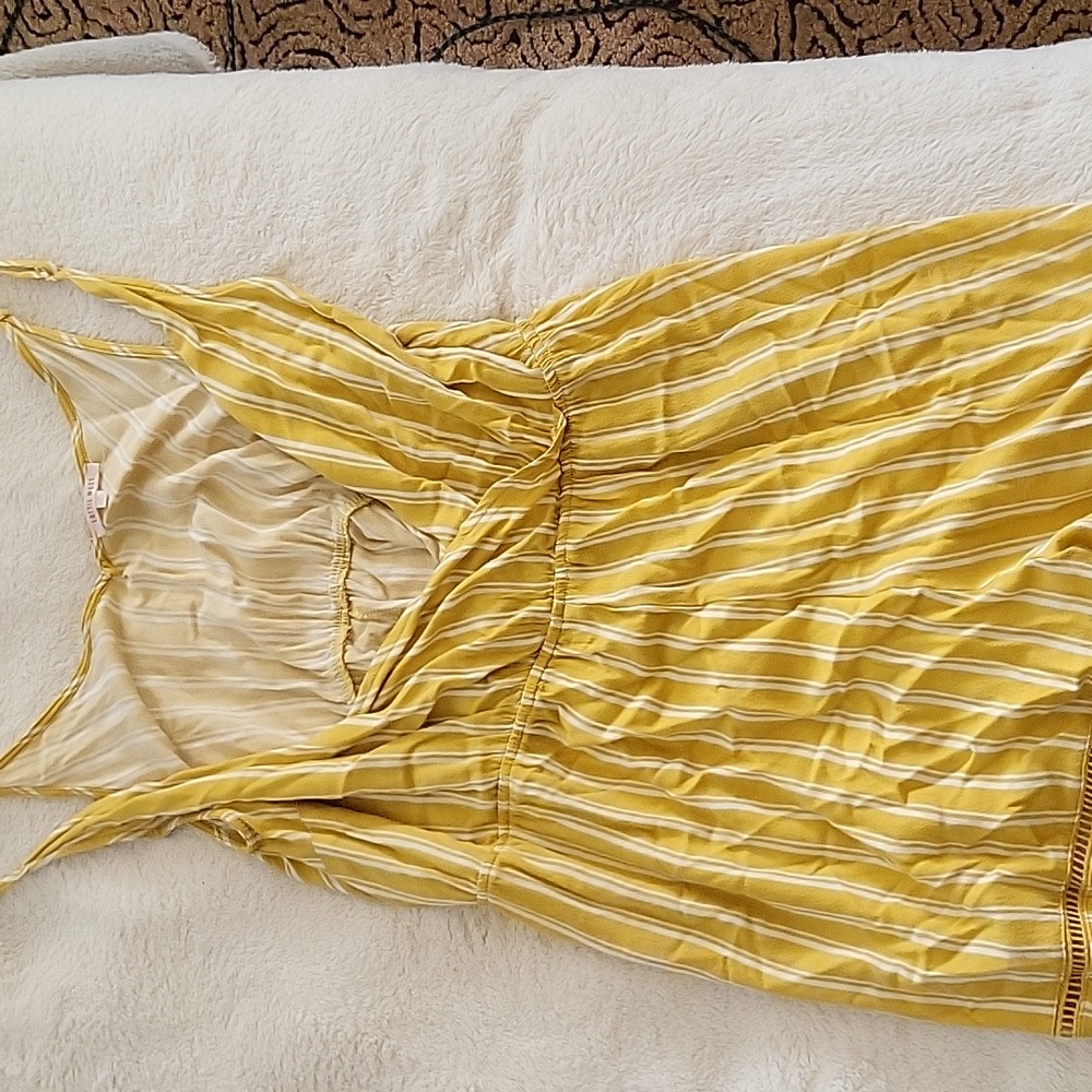 Womens top.